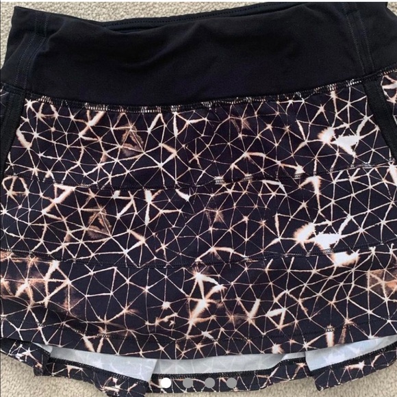 lululemon athletica Dresses & Skirts - Lululemon tennis skirt